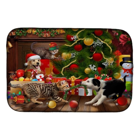 Carolines Treasures Carolines Treasures PTW2076DDM 14 x 21 in. Holiday A Little Christmas Fun Yellow Lab Dish Drying Mat PTW2076DDM